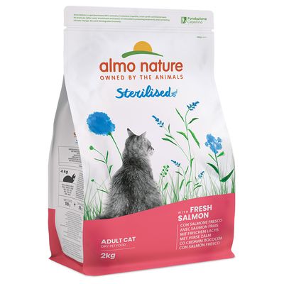 Almo Nature Holistic Sterilised con salmone fresco 2 kg